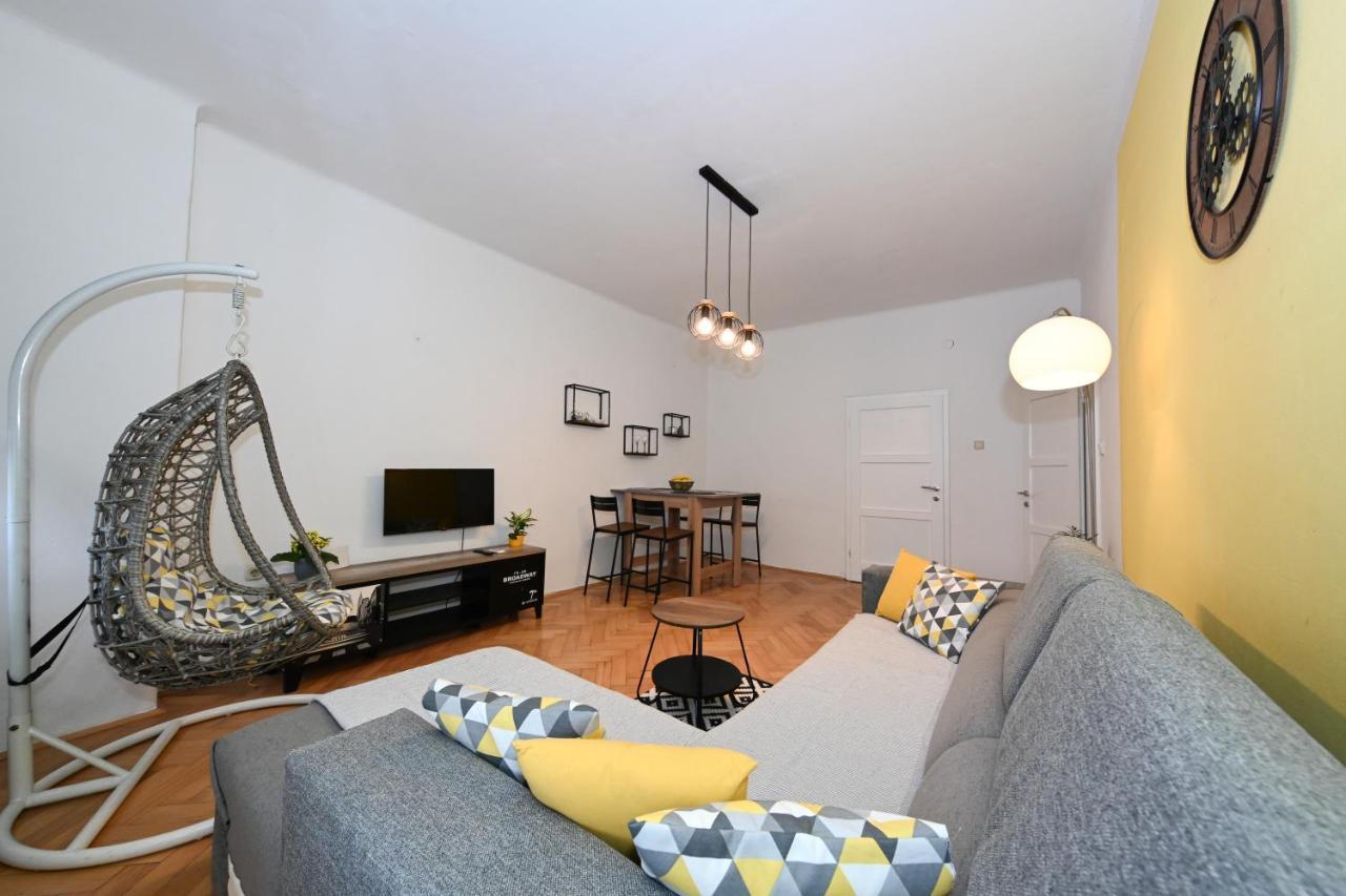 Appartement Zara Apartment *