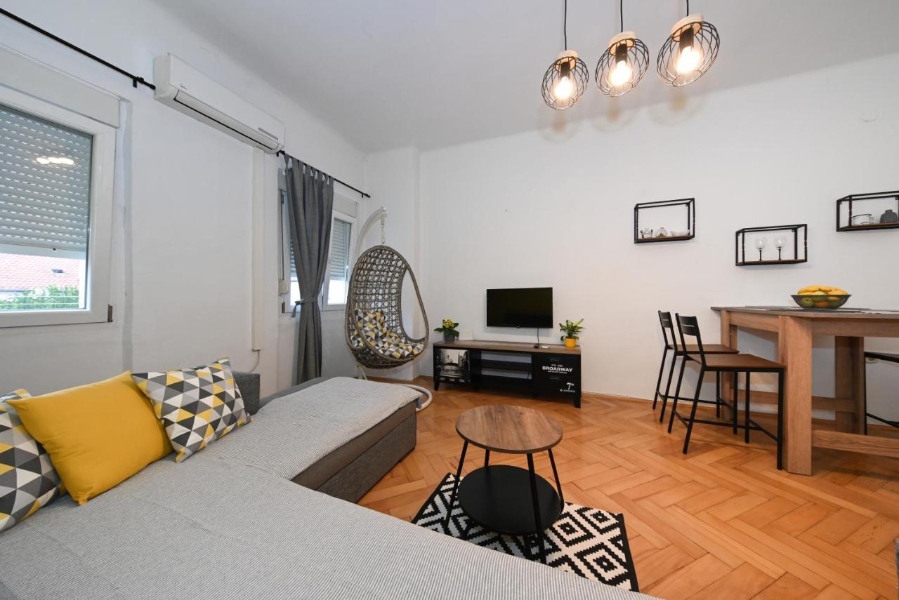 Zara Apartment