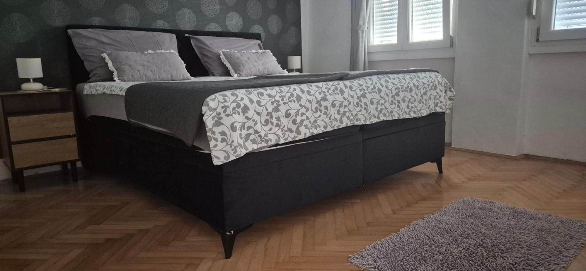 Zara Apartment